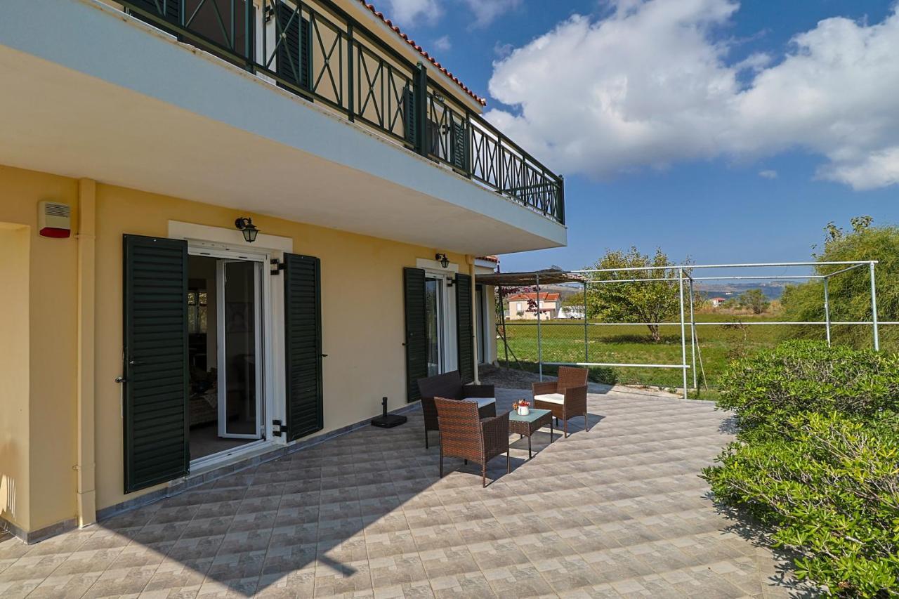 Villa Virginia Lixouri Luaran gambar