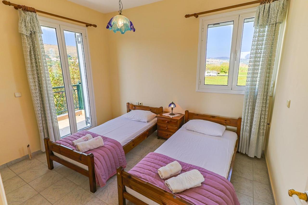 Villa Virginia Lixouri Luaran gambar